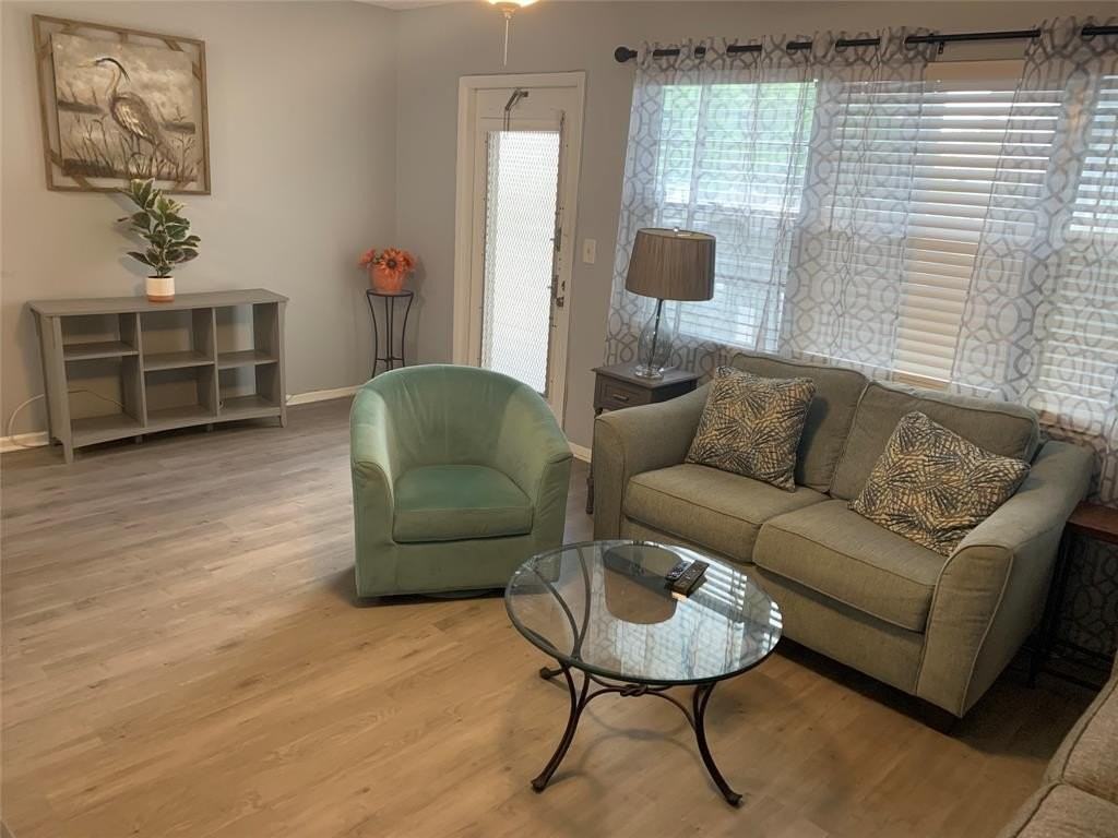 2150 Cambridge G #2150 - Photo 3 of 12