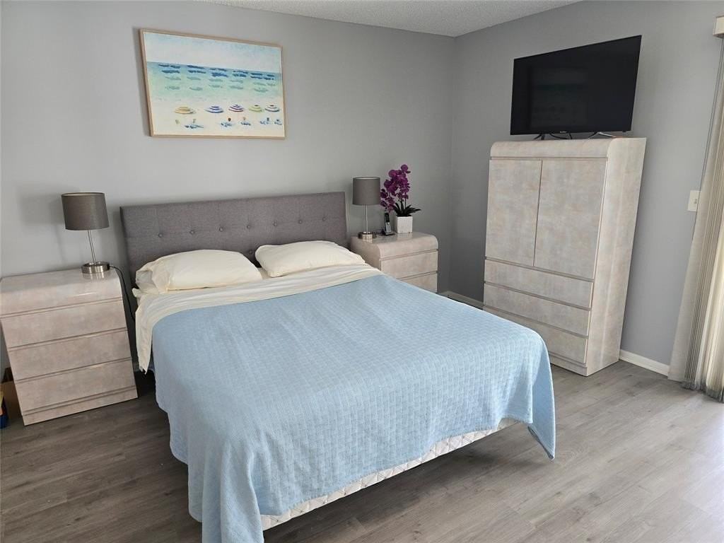 2150 Cambridge G #2150 - Photo 6 of 12