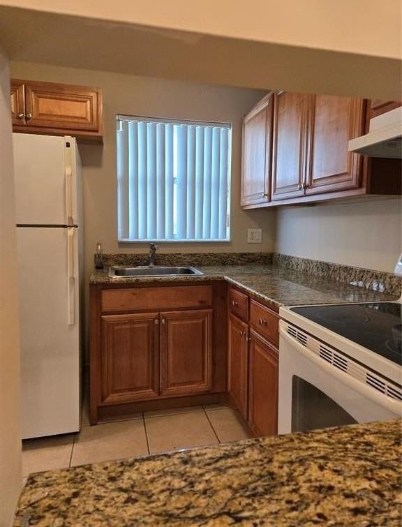 8590 Sunrise Lakes Blvd #106 - Photo 3 of 21