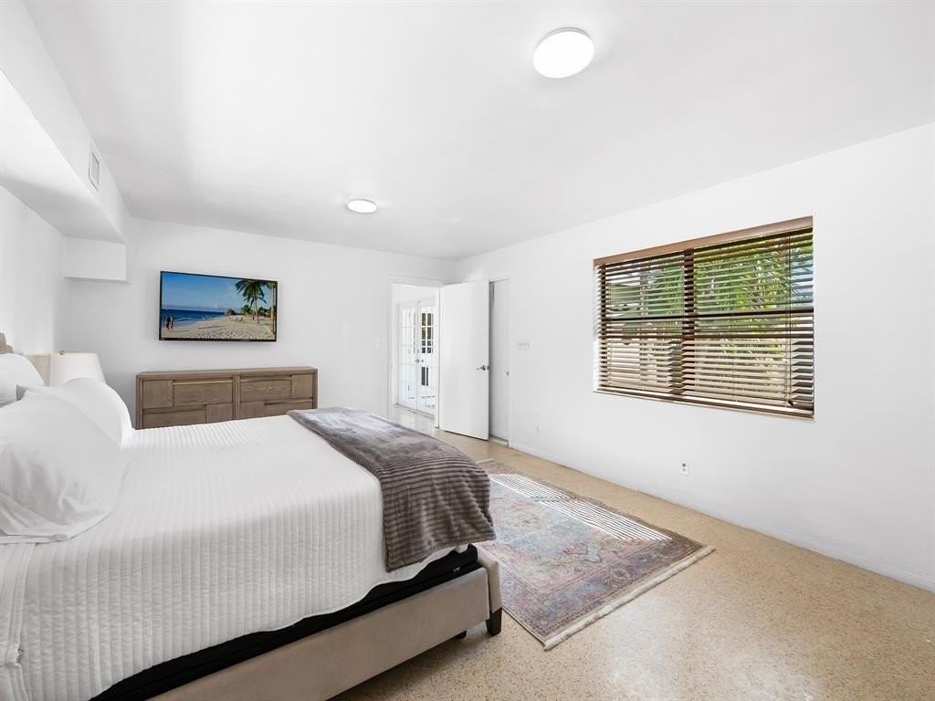 413 Ne 25th Ave - Photo 5 of 29