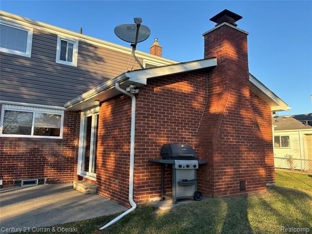 31659 Perth St - Photo 4 of 24