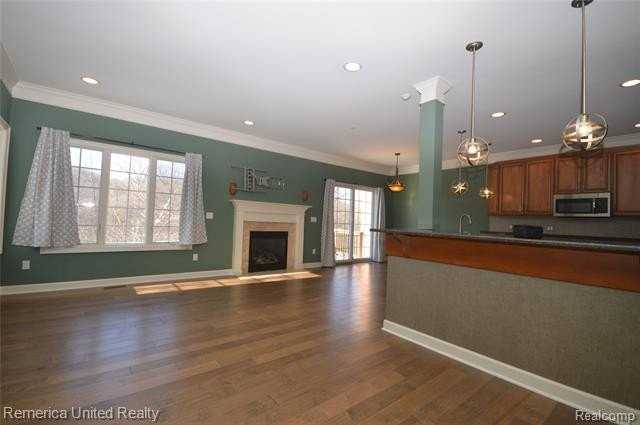 42965 River Bend Dr - Photo 4 of 30