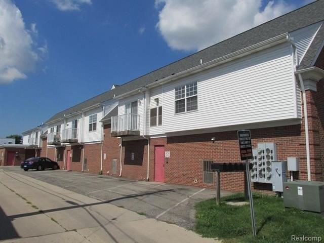 1125 Eureka Rd #202 - Photo 2 of 14