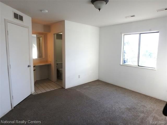 962 Saybrook Dr - Photo 7 of 10