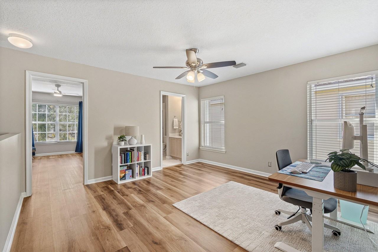 9911 Porta Leona Ln - Photo 6 of 47