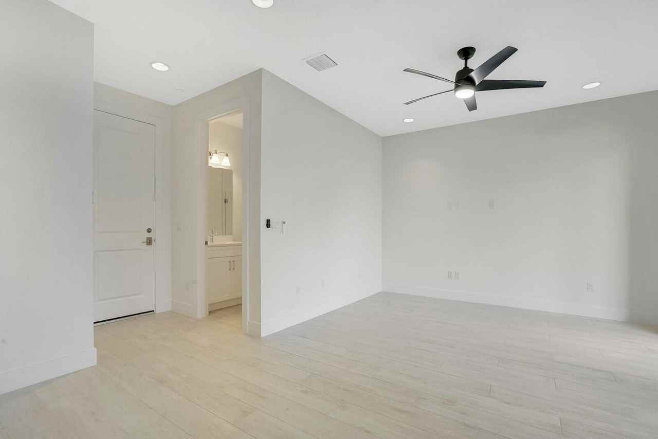 12755 Machiavelli Way - Photo 6 of 33