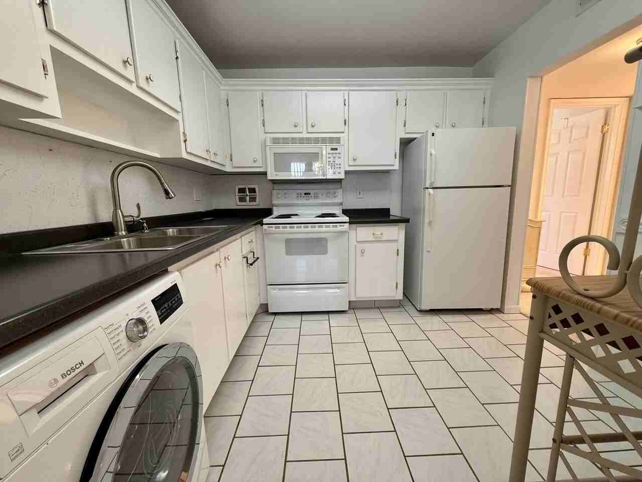 189 Stratford N - Photo 5 of 15