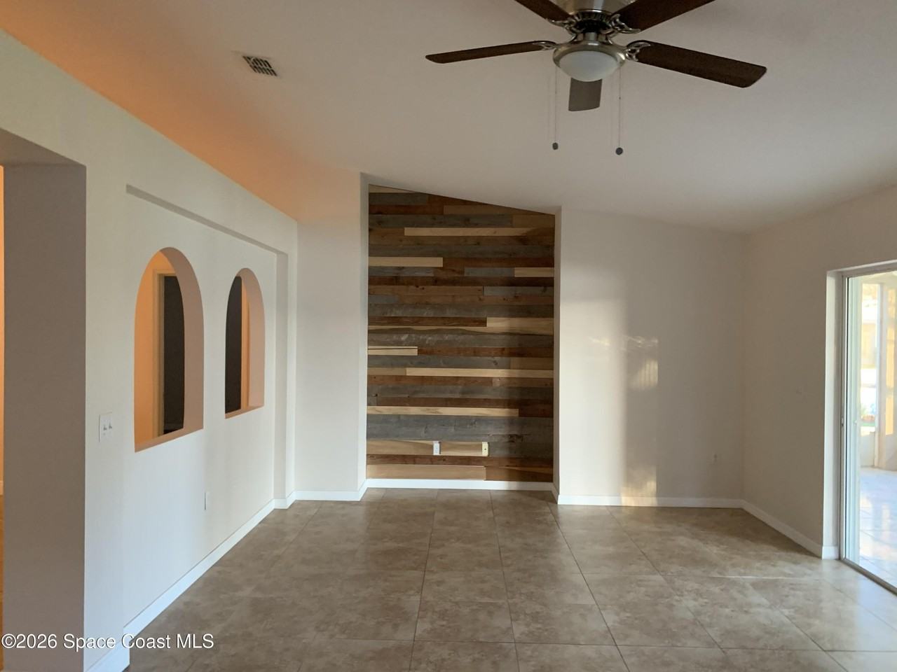 1649 La Maderia Dr Sw - Photo 5 of 14