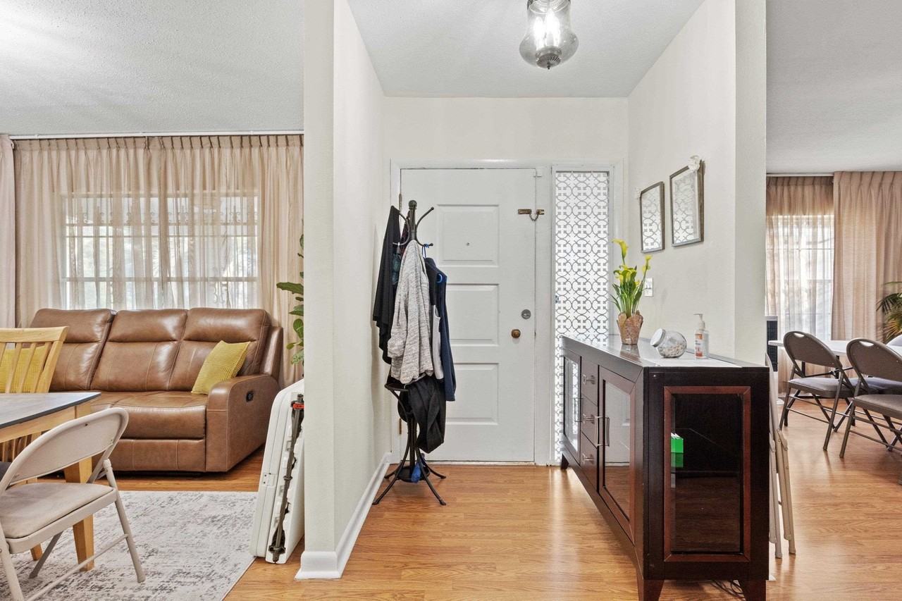 204 Ruby Hubbard Way - Photo 4 of 30