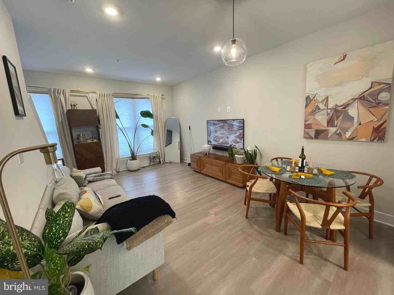 825 Sycamore Dr Se - Photo 5 of 12