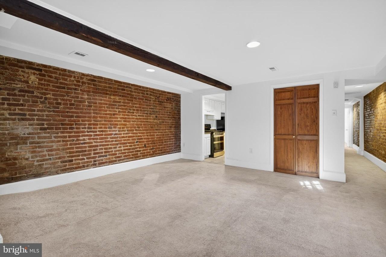 1351 Monroe St Nw - Photo 5 of 23