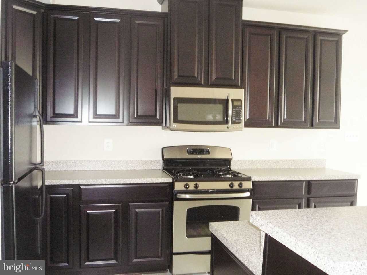 340 Chessington Dr - Photo 6 of 20