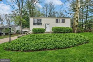 featured image of 8856 Youngsea Pl