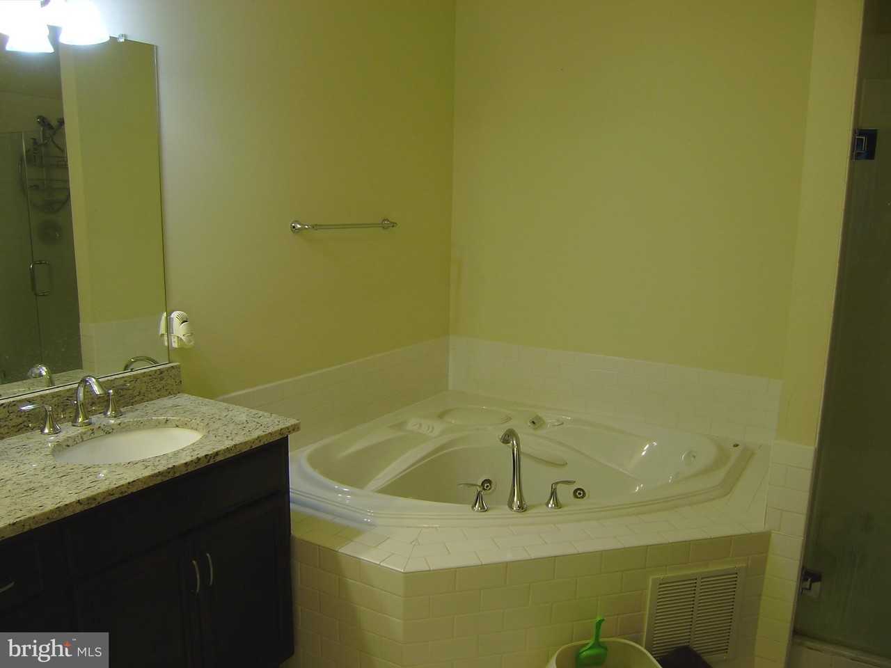 915 Pacer Ct - Photo 6 of 20