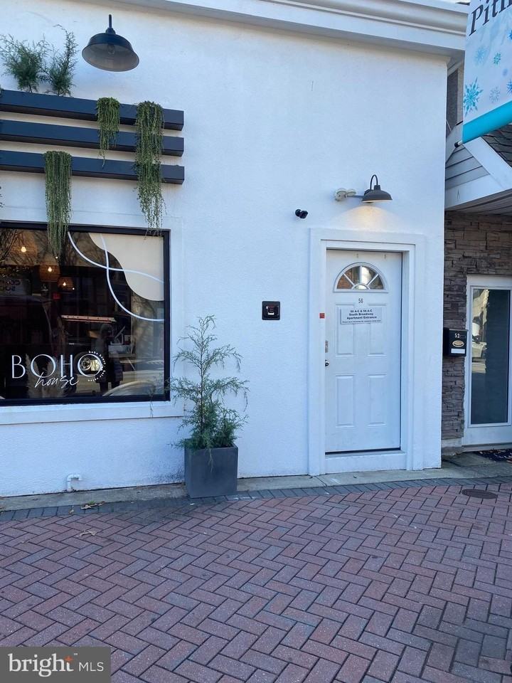 58 S BROADWAY unit: Apt 58 C #58C - Photo 3 of 35