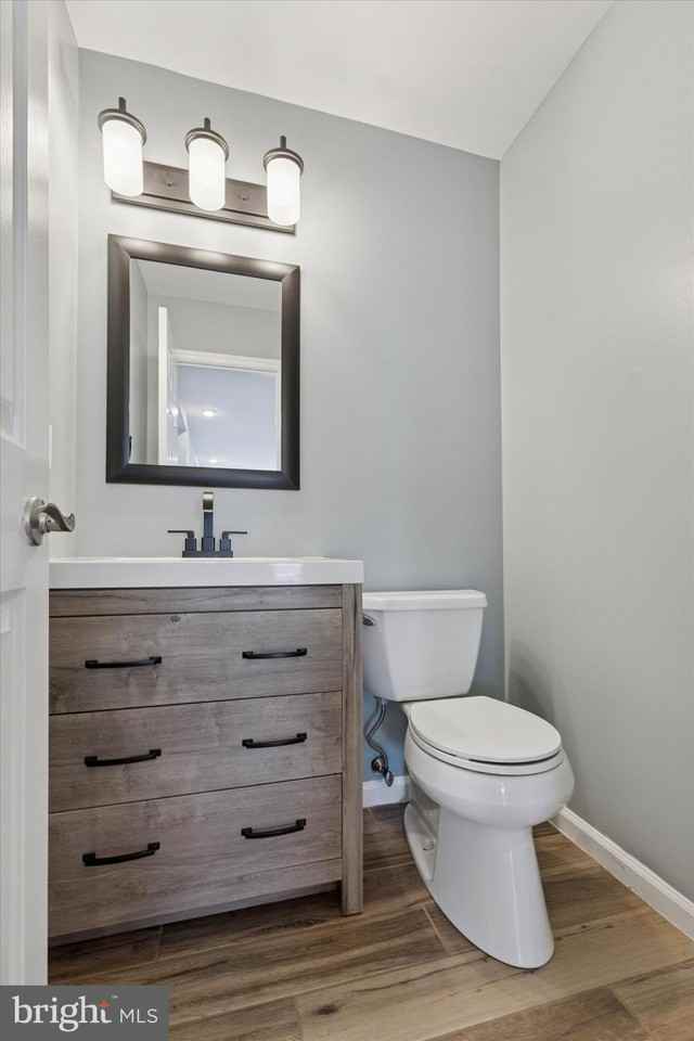 5503 Drawbridge Ct - Photo 5 of 15