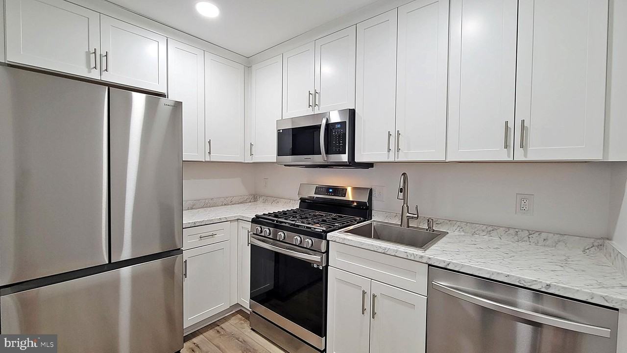 1712 Mount Vernon Ave Unit D #D - Photo 2 of 7