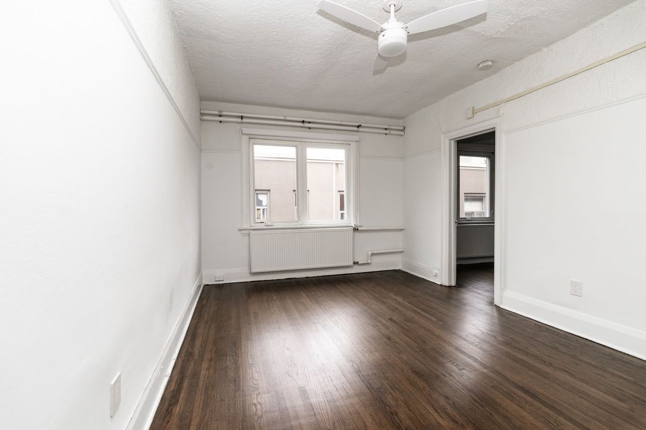 100 Vaughan Road - Photo 3 of 50