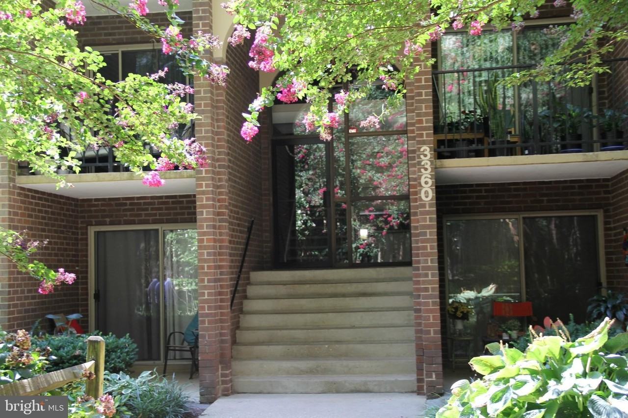 3360 Woodburn Rd Apt 23 #23 - Photo 2 of 50