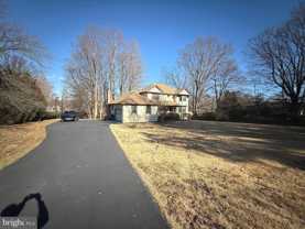 9608 Burke View Ave - Photo 1 of 1