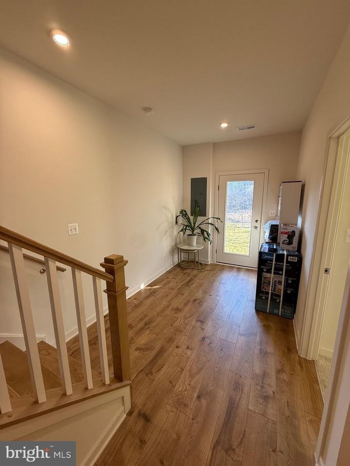 13208 Nixon Ln Unit B #B - Photo 2 of 24