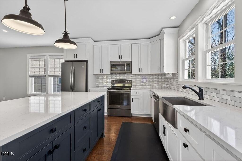 110 Mayodan Dr - Photo 6 of 35