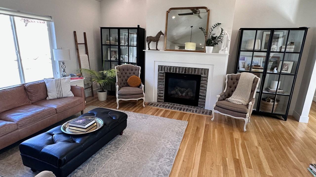 1369 E 320 N - Photo 4 of 39