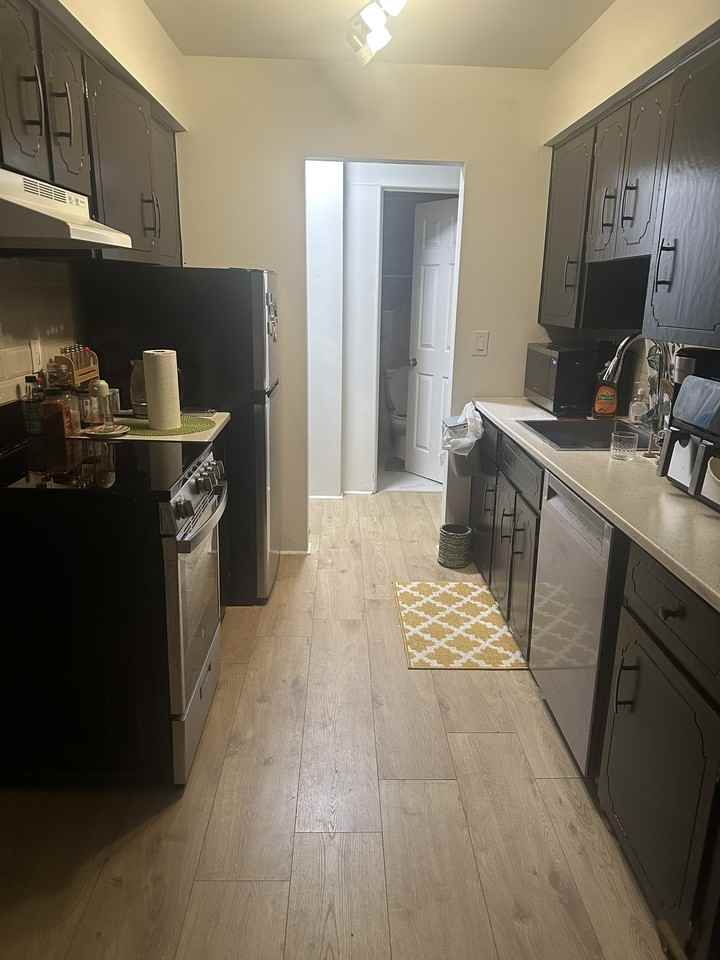 Sevilla Apartments - Photo 2 of 11