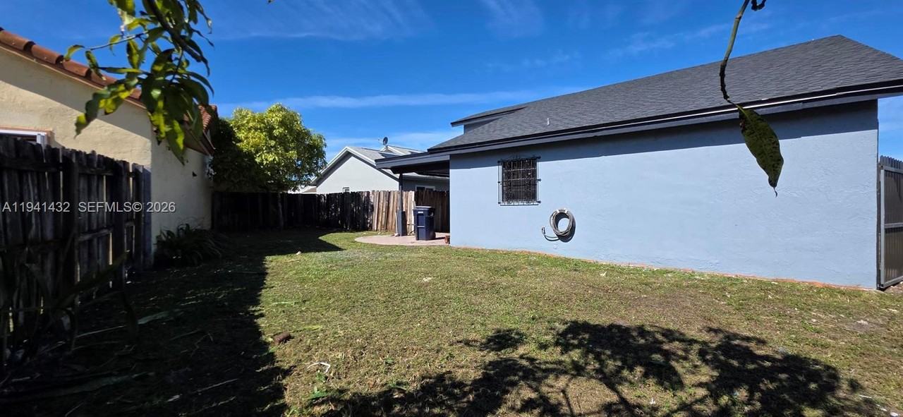 15238 Sw 58th Ter - Photo 4 of 41