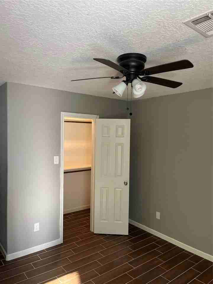 18222 Bonnie Alice Dr - Photo 6 of 15