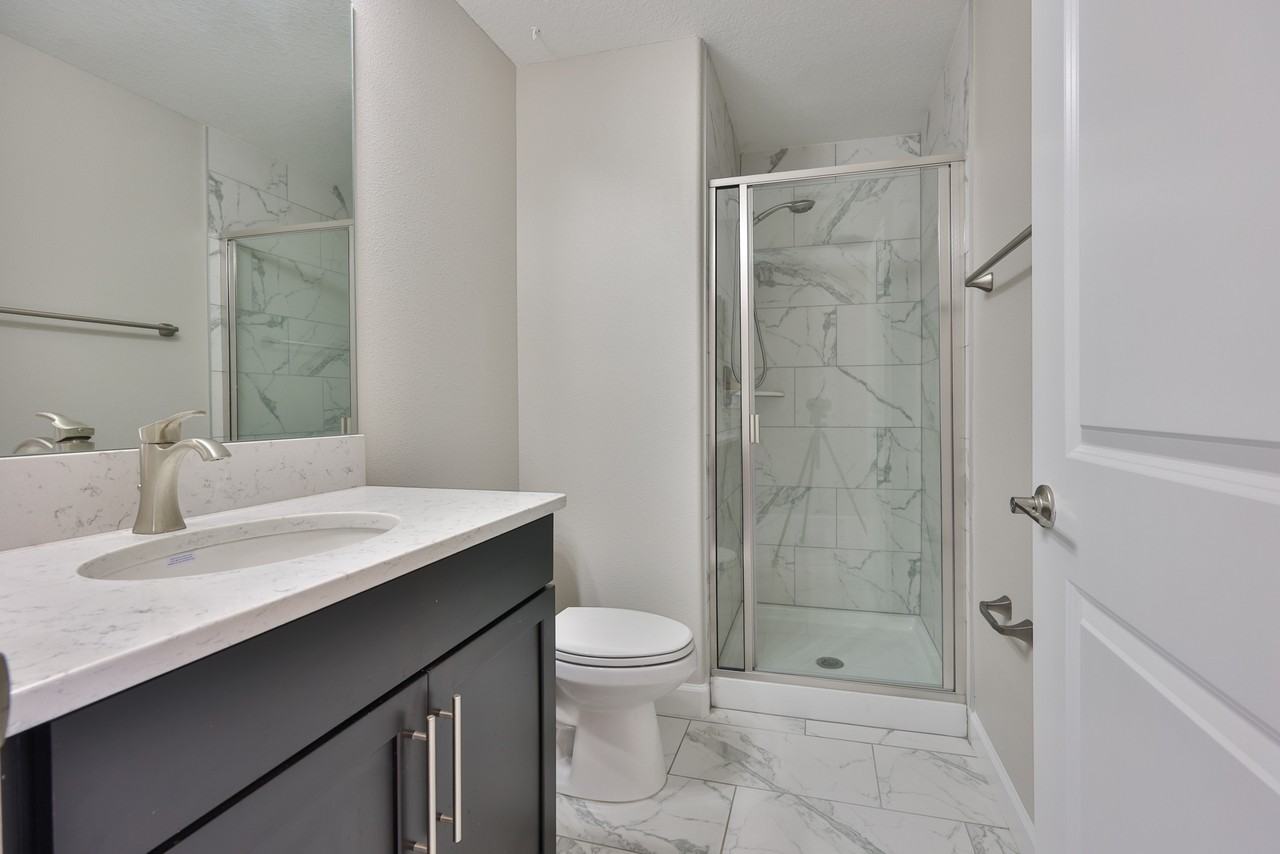 1547 W Cass St - Photo 7 of 40