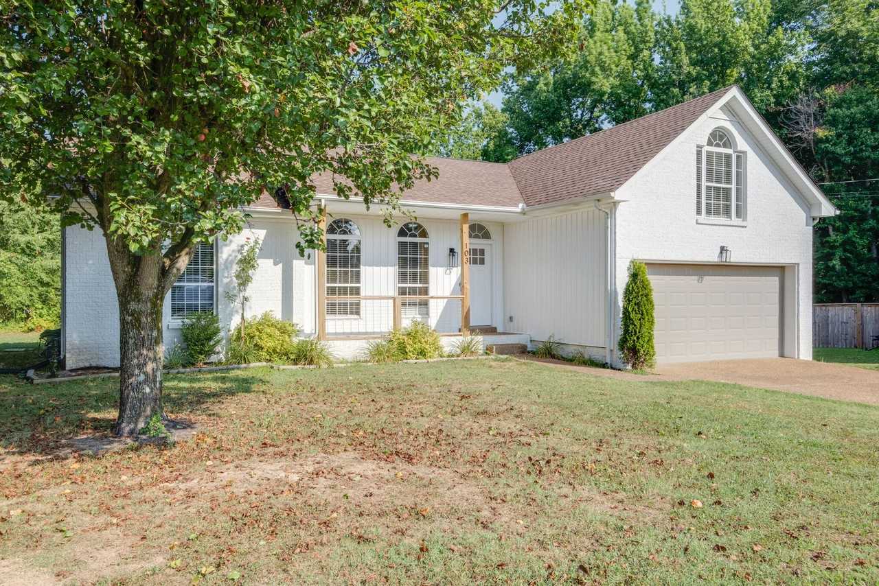 103 Hunterwood Ct - Photo 3 of 30