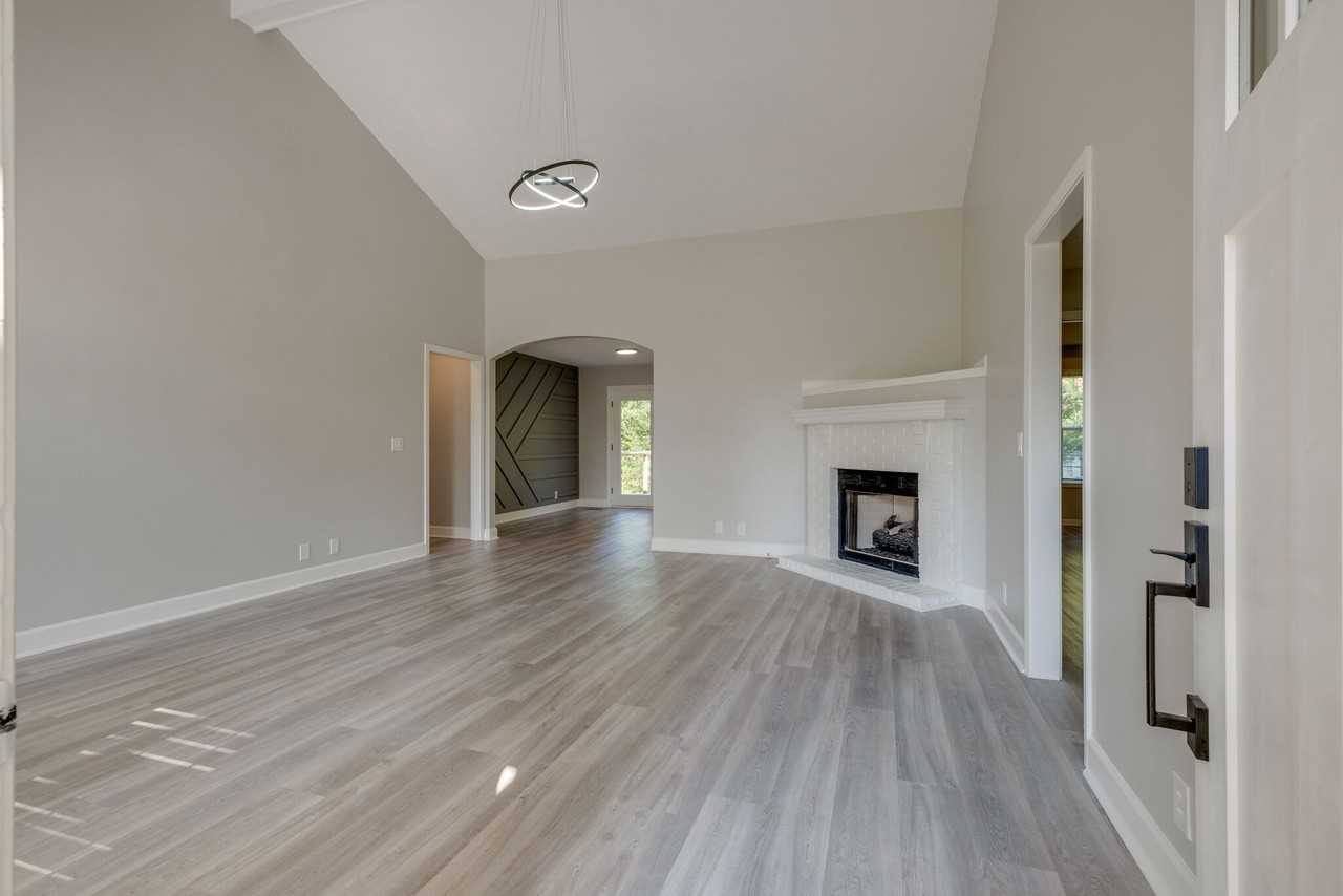 103 Hunterwood Ct - Photo 5 of 30