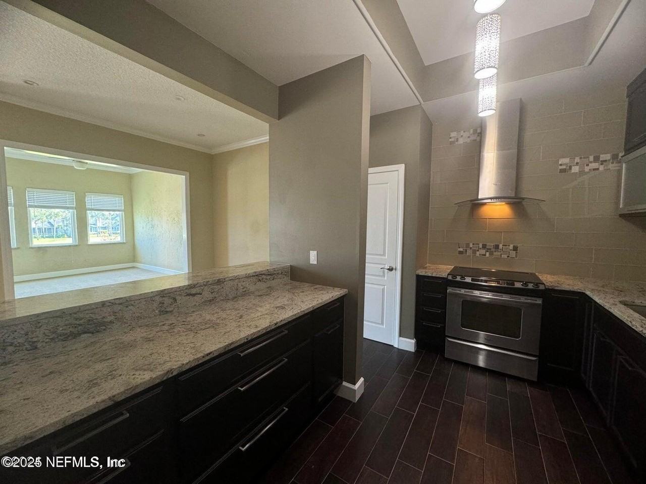 24 Tifton Way S - Photo 5 of 17