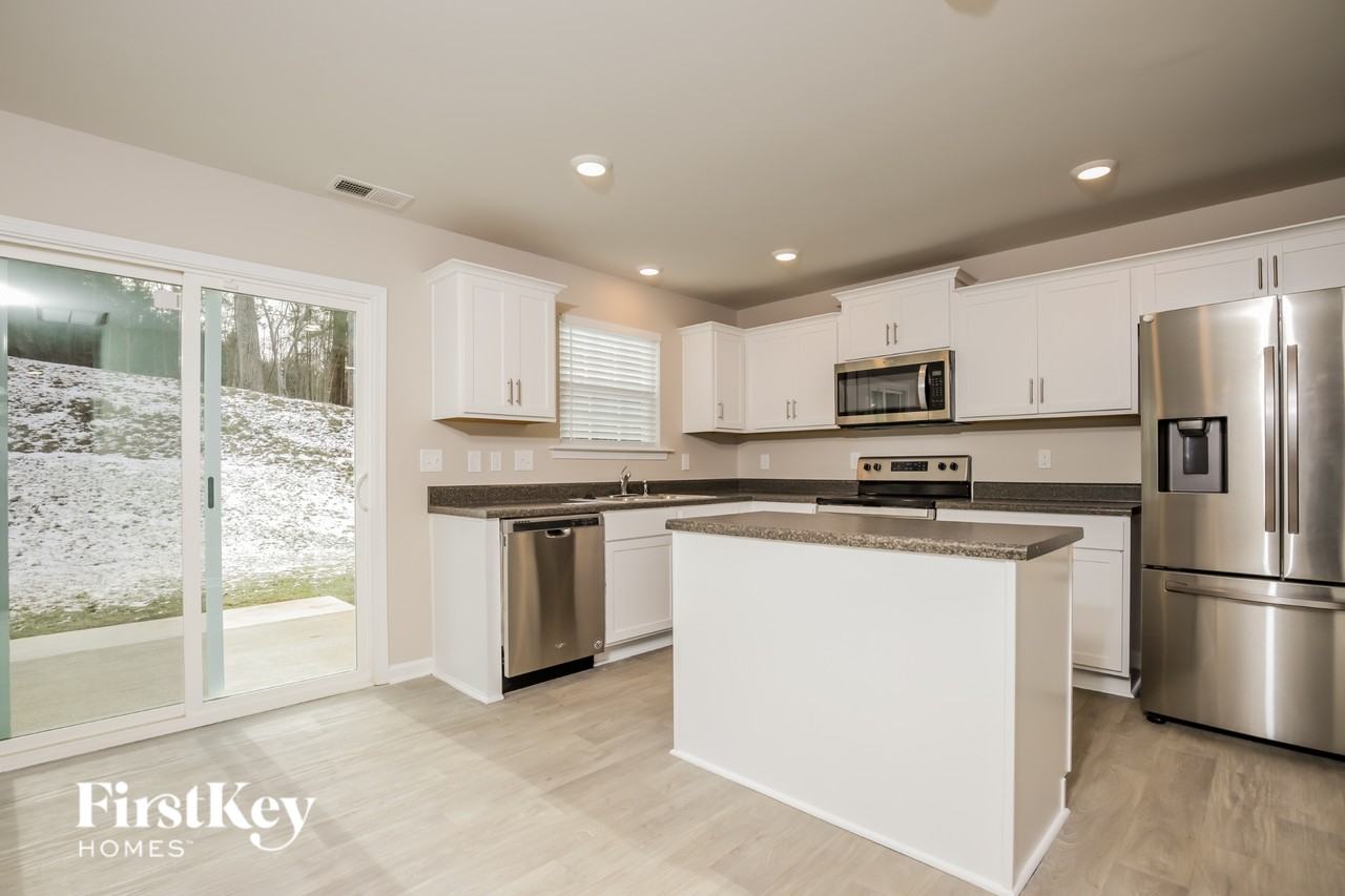 2043 Longshadow St - Photo 4 of 16