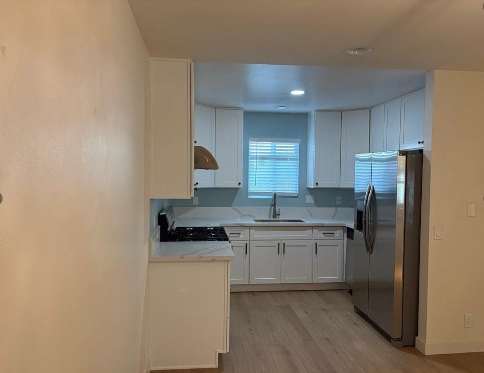 1943 Arcdale Ave - Photo 4 of 7