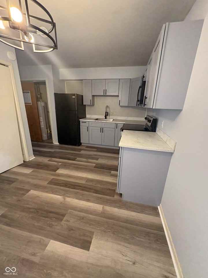 803 Hurricane St - Photo 7 of 9