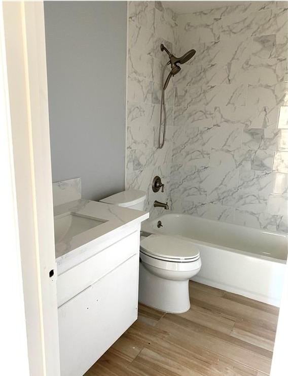 570 E Erna Ave - Photo 4 of 24