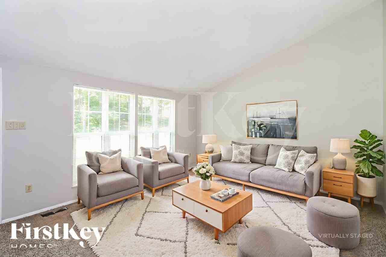 8441 Arendal Cv - Photo 4 of 18