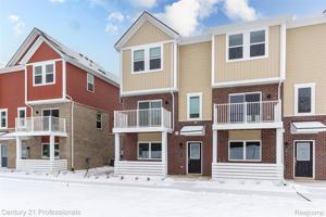 featured image of 4825 Parkside Ln