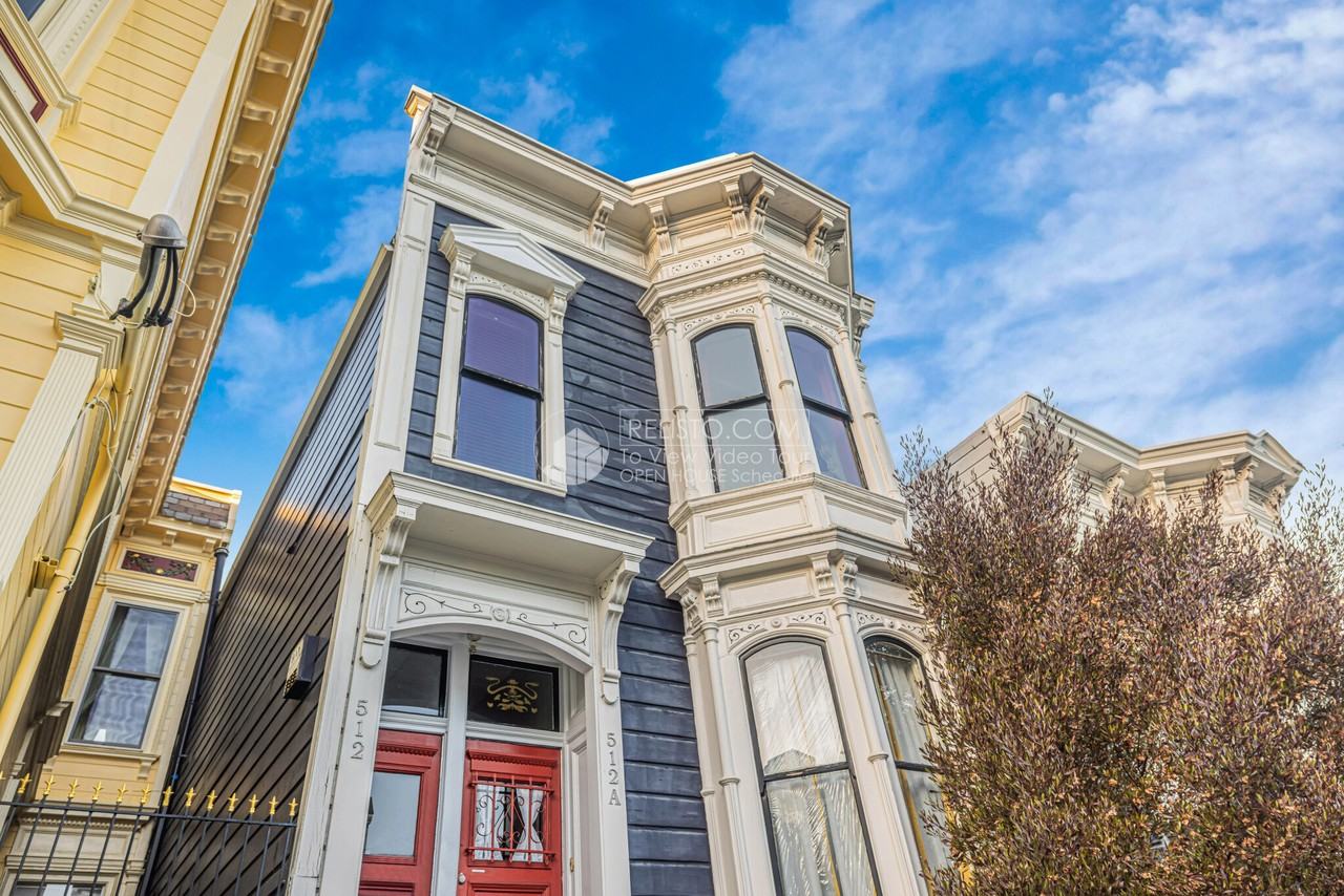 512 Oak St #B - Photo 2 of 14