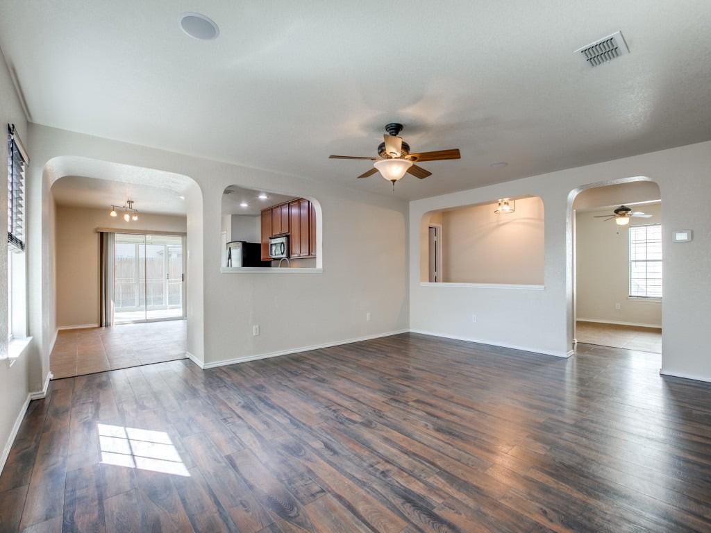 10116 Villa Del Lago - Photo 7 of 13