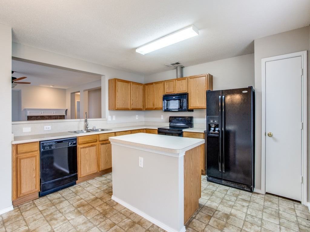 103 High Meadow Rd - Photo 6 of 14