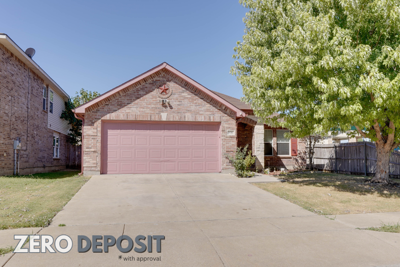 9016 Garden Springs Dr - Photo 3 of 35