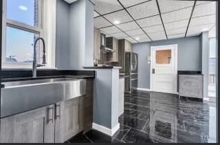 2717 West Peterson Avenue #2 - Photo 4 of 16