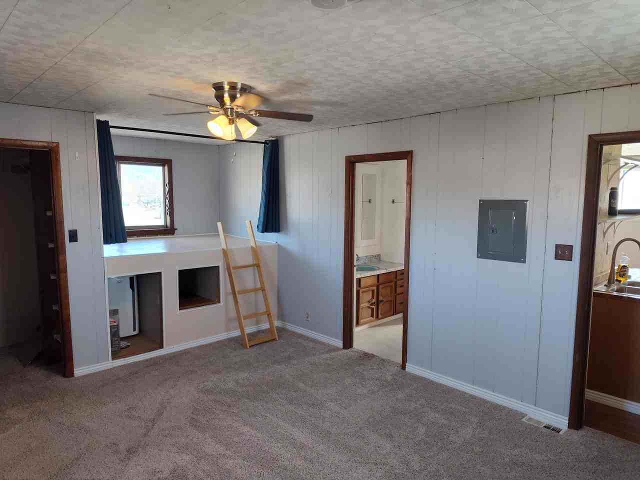 2084 W Condie Dr - Photo 7 of 14