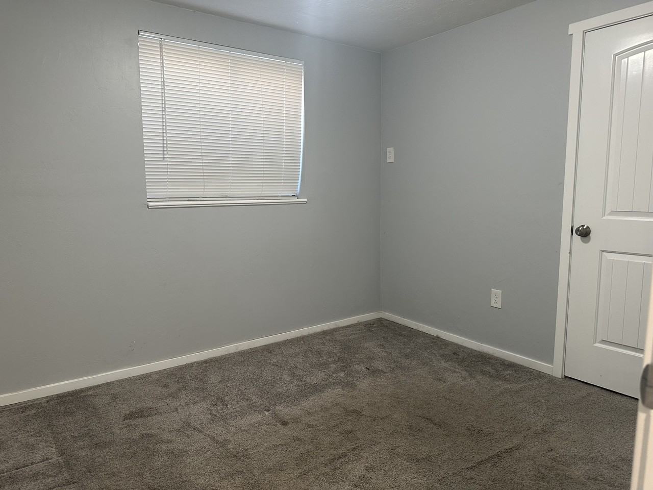 348 N St - Photo 6 of 7