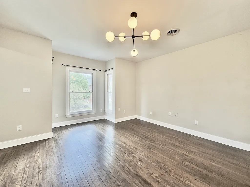 1712 Washington Ave #3 - Photo 4 of 30