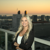 4718 Amberwood Ct - Photo 7 of 37