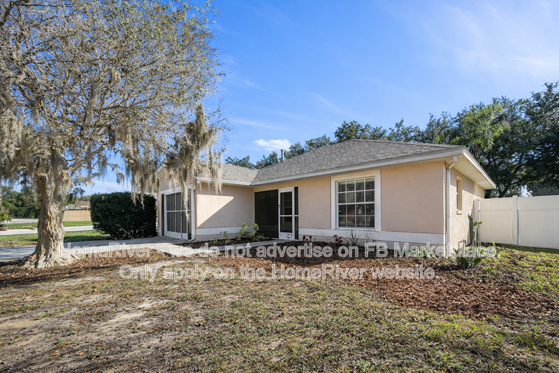 225 Glasgow Ct - Photo 2 of 22